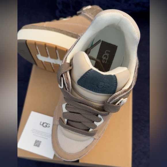 UGG Women's And Men’s GoldenCush Sneakers - Picture 12 of 16